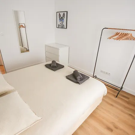 Le Pop Art - Parking Prive * Angouleme